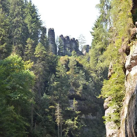 A Restaurant Vesna - Ceske Svycarsko Srbská Kamenice