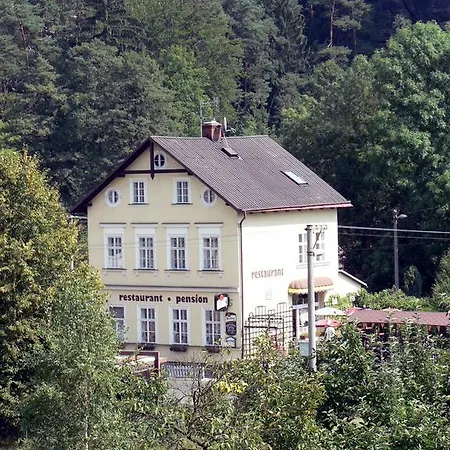 A Restaurant Vesna - Ceske Svycarsko Srbská Kamenice